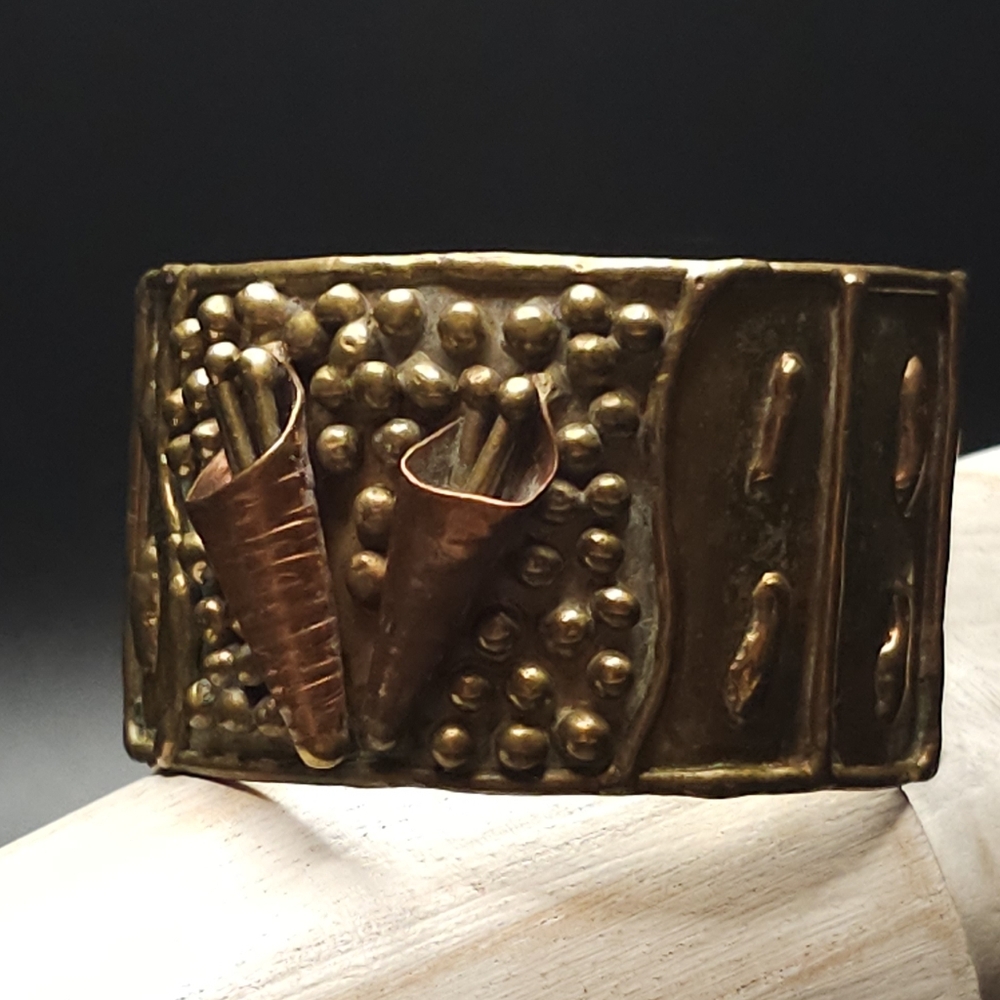 Vintage EXART brutalist brass and copper bracelet. Hecho En Mexico. - Picture 8 of 10